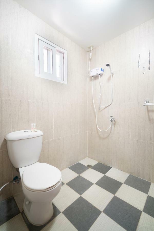 Oyo 162 The West Inn Davao City Εξωτερικό φωτογραφία